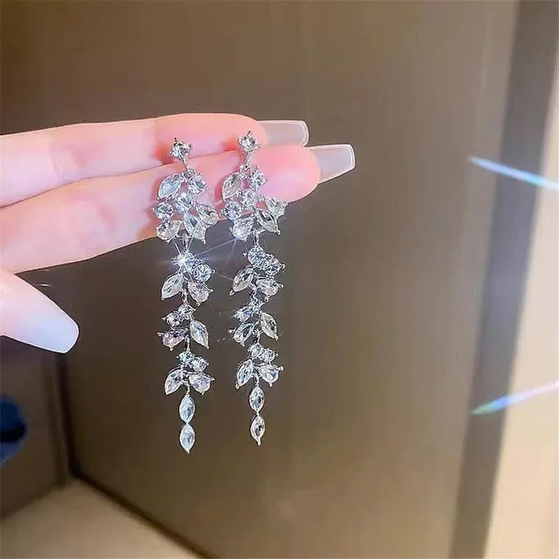 MiHan Modern Jewelry Sweet Korean Temperament Luxury Leaf Glass Long Earrings For Women Fashion Accessories Hot Selling